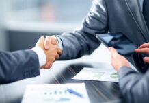 How to compare Personal Loan interest rate and choose the best option for you loan